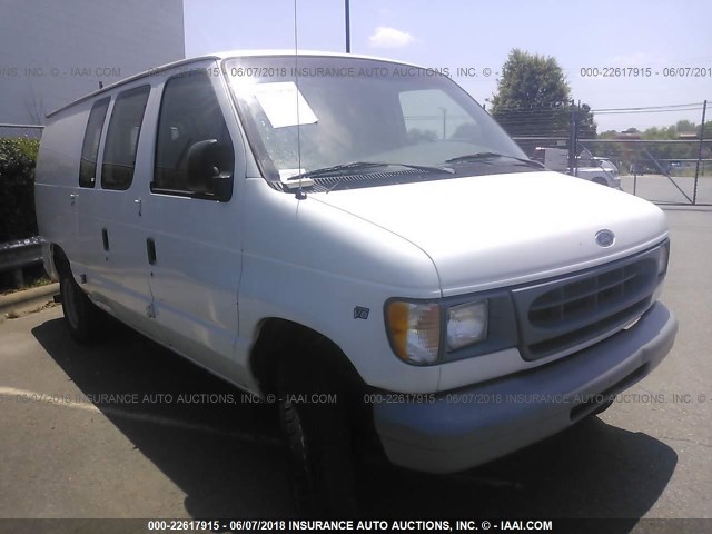 1FTVE24M1WHB46580 - 1998 FORD ECONOLINE E250 VAN WHITE photo 1