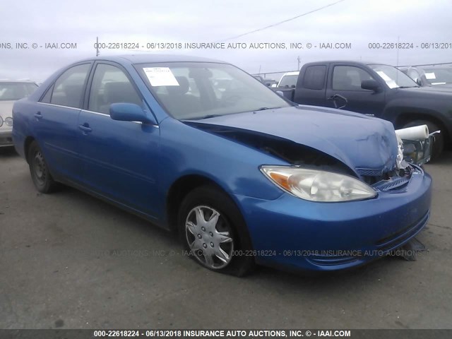 JTDBE32K430150367 - 2003 TOYOTA CAMRY LE/XLE BLUE photo 1