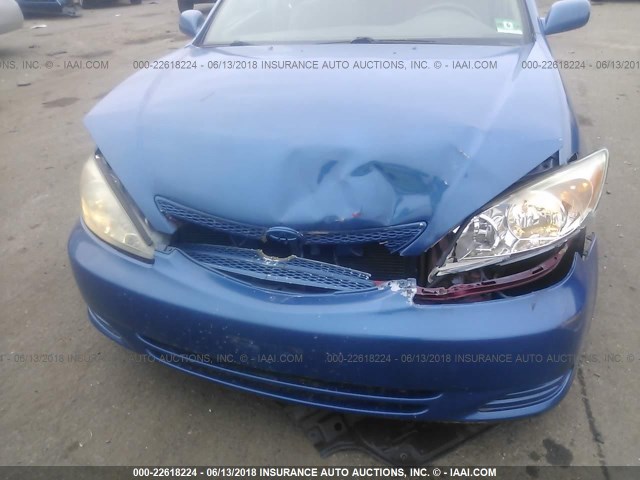 JTDBE32K430150367 - 2003 TOYOTA CAMRY LE/XLE BLUE photo 6