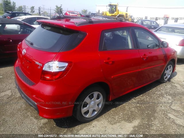 2T1KE4EE4AC039526 - 2010 TOYOTA COROLLA MATRIX S RED photo 4