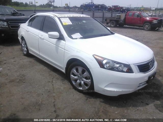 1HGCP2F85AA006097 - 2010 HONDA ACCORD EXL WHITE photo 1