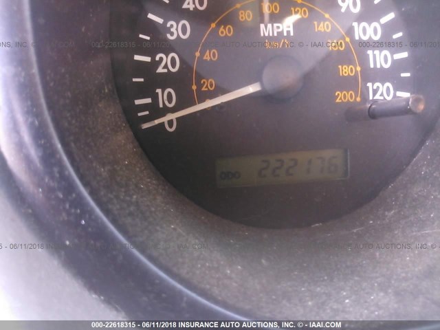 KL1TD626X5B329751 - 2005 CHEVROLET AVEO LS SILVER photo 7