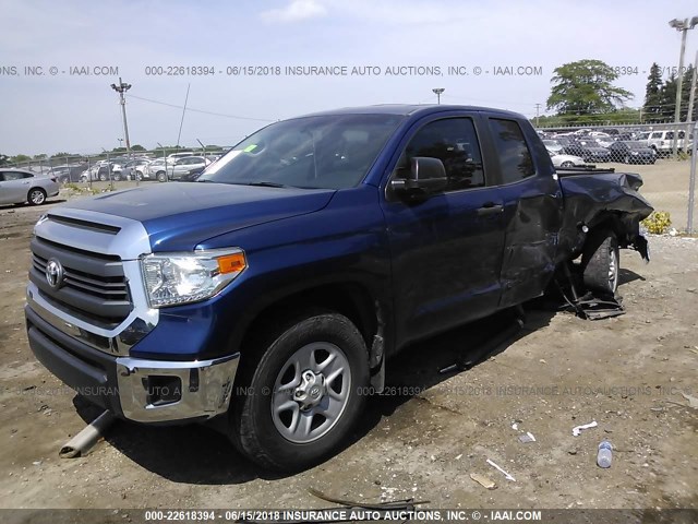 5TFRM5F10EX074235 - 2014 TOYOTA TUNDRA DOUBLE CAB SR/SR5 BLUE photo 2