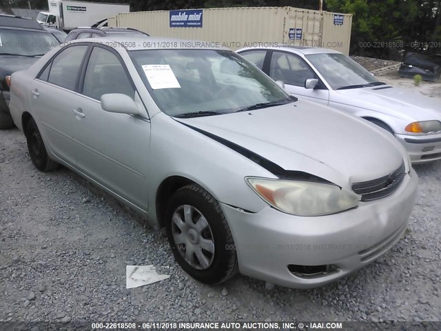 JTDBE32K130227258 - 2003 TOYOTA CAMRY LE/XLE SILVER photo 1