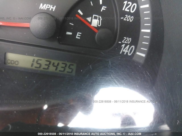 JTDBE32K130227258 - 2003 TOYOTA CAMRY LE/XLE Արծաթագույն լուսանկար 7