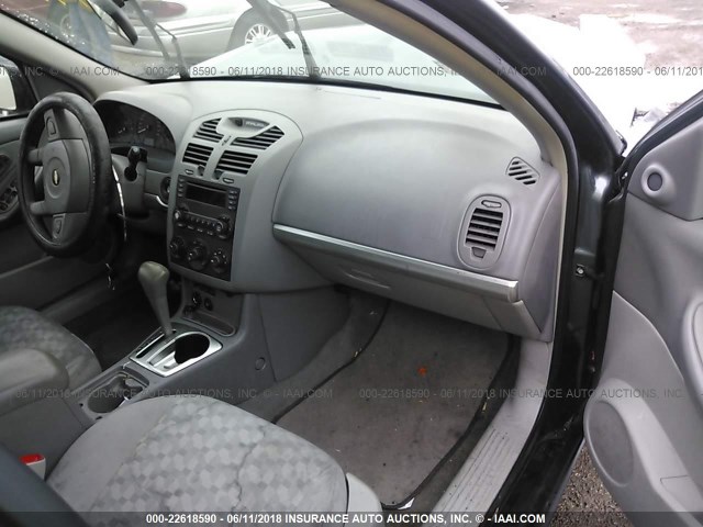 1G1ZT64815F200349 - 2005 CHEVROLET MALIBU MAXX LS GREEN photo 5