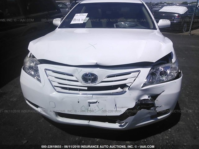 JTNBE46K573024681 - 2007 TOYOTA CAMRY NEW GENERAT CE/LE/XLE/SE WHITE photo 6
