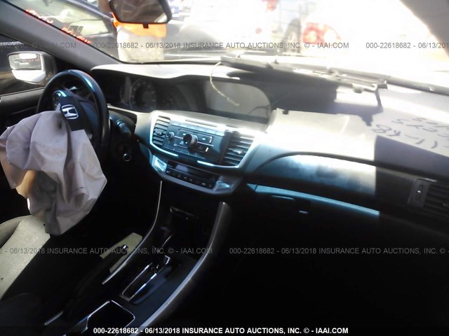 1HGCR2F58DA173400 - 2013 HONDA ACCORD SPORT 米色 照片 5