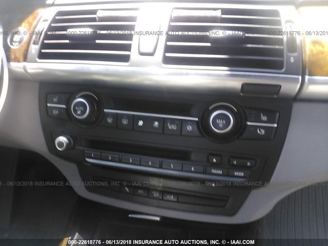 5UXFE83599L310028 - 2009 BMW X5 XDRIVE48I Argent photo 6