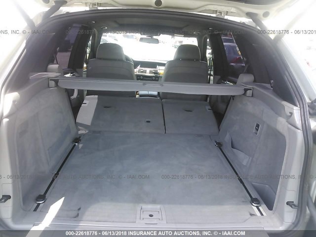 5UXFE83599L310028 - 2009 BMW X5 XDRIVE48I Argent photo 8