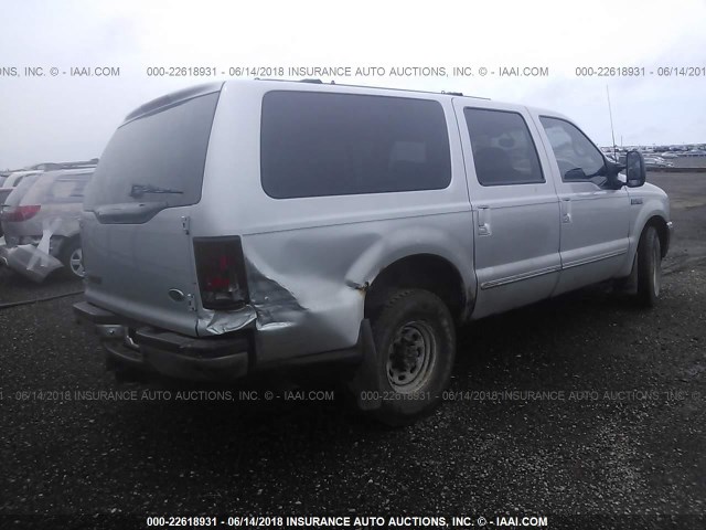 1FMNU40S0YEE51023 - 2000 FORD EXCURSION XLT SILVER photo 4