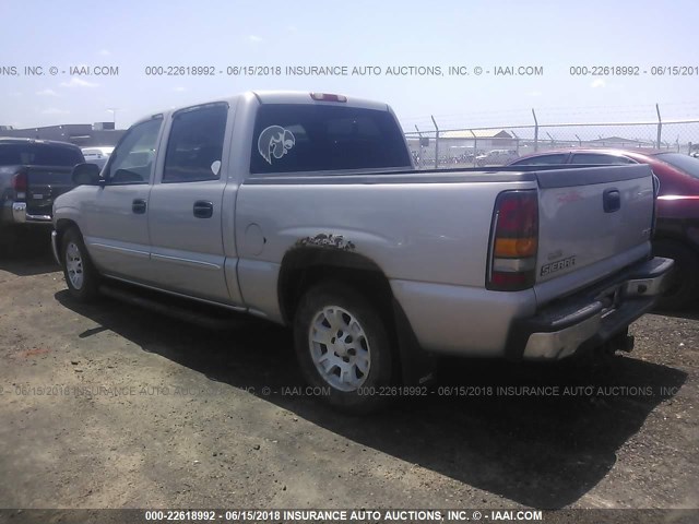 2GTEC13T251203525 - 2005 GMC NEW SIERRA C1500 SILVER photo 3