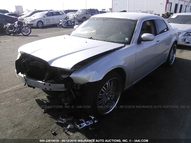 2C3KA53G06H183596 - 2006 CHRYSLER 300 TOURING ვერცხლისფერი ფოტო 2