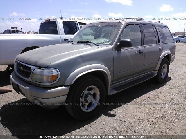 1FMZU64P8YZA95979 - 2000 FORD EXPLORER EDDIE BAUER GREEN photo 2