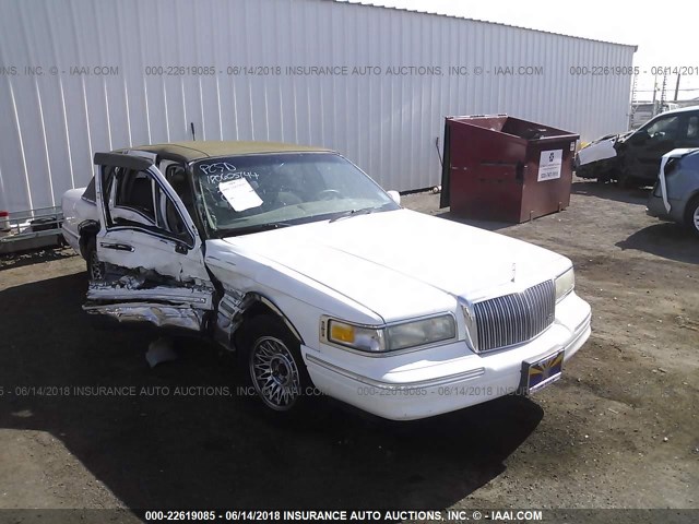 1LNLM81WXTY609603 - 1996 LINCOLN TOWN CAR EXECUTIVE WHITE photo 1