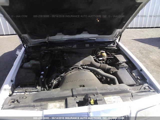 1LNLM81WXTY609603 - 1996 LINCOLN TOWN CAR EXECUTIVE WHITE photo 10