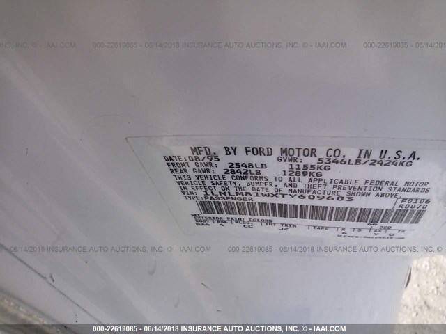 1LNLM81WXTY609603 - 1996 LINCOLN TOWN CAR EXECUTIVE WHITE photo 9