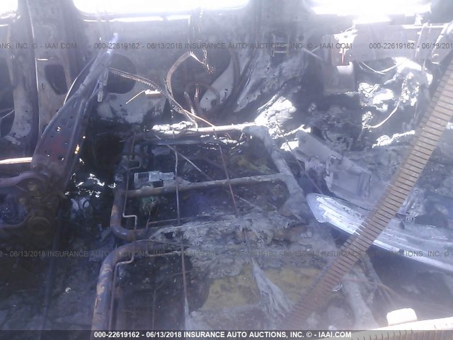 3GNDA13D46S504367 - 2006 CHEVROLET HHR LS SILVER photo 8