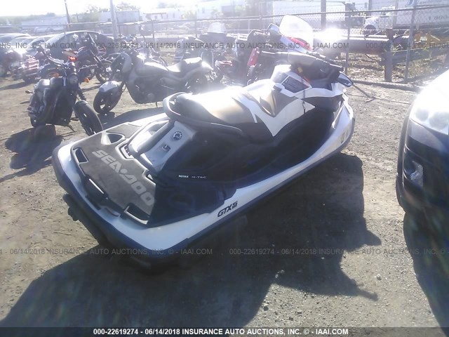 YDV07332B212 - 2012 SEADOO SEADOO GTX  RED photo 4