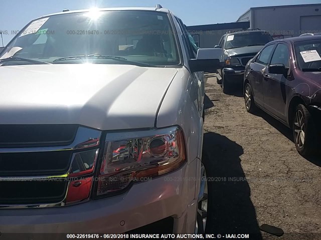 1FMJU2ATXGEF38369 - 2016 FORD EXPEDITION LIMITED WHITE photo 2