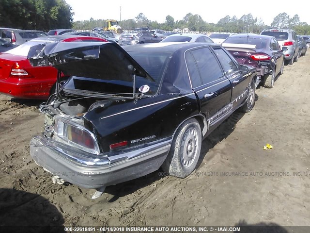 1G4CU5218SH653454 - 1995 BUICK PARK AVENUE ULTRA BLACK photo 4