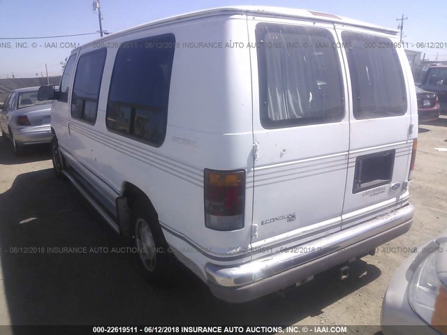 1FDEE14NXRHB40196 - 1994 FORD ECONOLINE E150 VAN WHITE photo 3