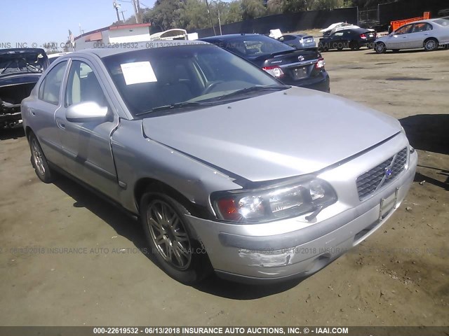 YV1RS61T132241579 - 2003 VOLVO S60 SILVER photo 1