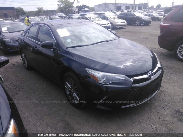 4T1BF1FK6FU011555 - 2015 TOYOTA CAMRY LE/XLE/SE/XSE BLACK photo 1