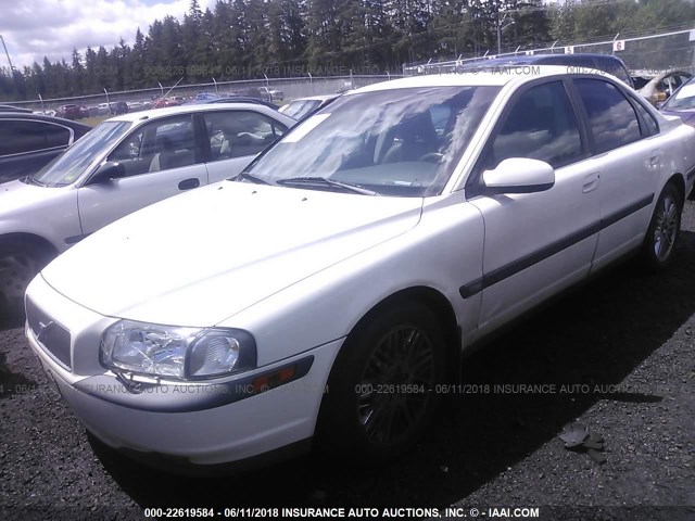 YV1TS90D811163659 - 2001 VOLVO S80 T6/EXECUTIVE WHITE photo 2