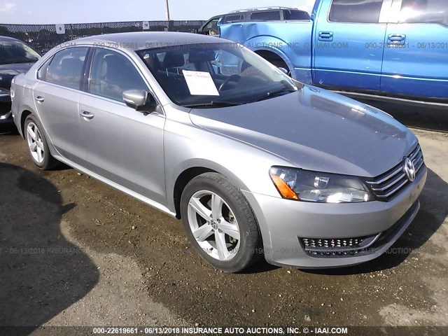 1VWBP7A37DC066424 - 2013 VOLKSWAGEN PASSAT SE SILVER photo 1