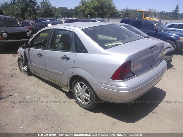1FAFP38Z64W106780 - 2004 FORD FOCUS ZTS GRAY photo 3