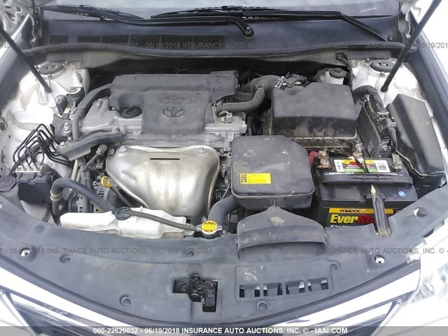4T1BF1FK5CU537171 - 2012 TOYOTA CAMRY SE/LE/XLE WHITE photo 10