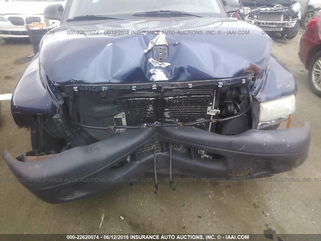 1D7FL16K04S632934 - 2004 DODGE DAKOTA SXT BLUE photo 6