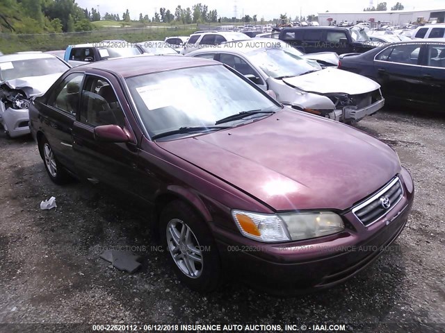 4T1BG22K81U056708 - 2001 TOYOTA CAMRY CE/LE/XLE RED photo 1