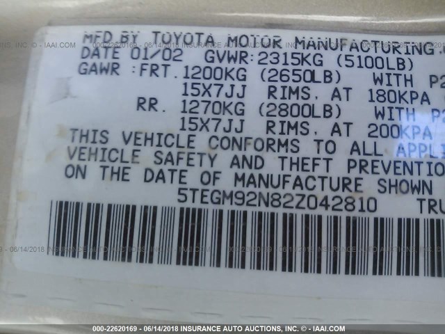 5TEGM92N82Z042810 - 2002 TOYOTA TACOMA DOUBLE CAB PRERUNNER GOLD photo 9