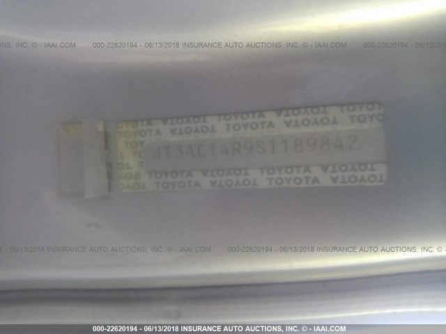 JT3AC14R9S1189842 - 1995 TOYOTA PREVIA LE SILVER photo 9