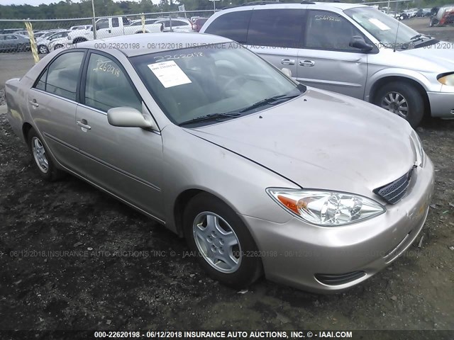 4T1BF32K23U045568 - 2003 TOYOTA CAMRY LE/XLE/SE BEIGE photo 1
