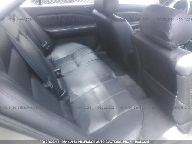 JN1CA21A7XT100864 - 1999 NISSAN MAXIMA GLE/GXE/SE SILVER photo 8