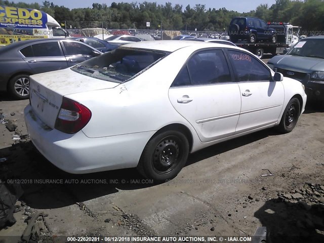 4T1BE30K34U370267 - 2004 TOYOTA CAMRY LE/XLE/SE თეთრი ფოტო 4