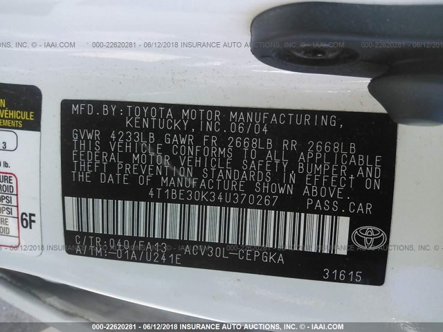 4T1BE30K34U370267 - 2004 TOYOTA CAMRY LE/XLE/SE თეთრი ფოტო 9