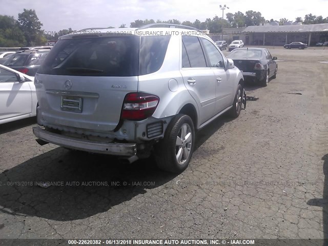 4JGBB8GB0BA653414 - 2011 MERCEDES-BENZ ML 350 4MATIC SILVER photo 4