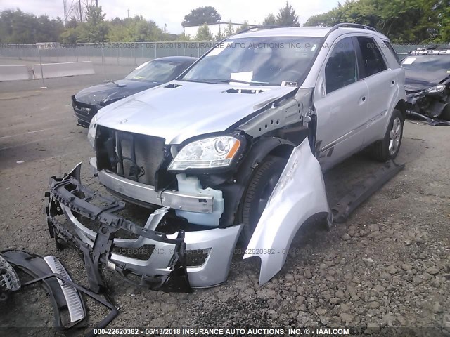 4JGBB8GB0BA653414 - 2011 MERCEDES-BENZ ML 350 4MATIC SILVER photo 6