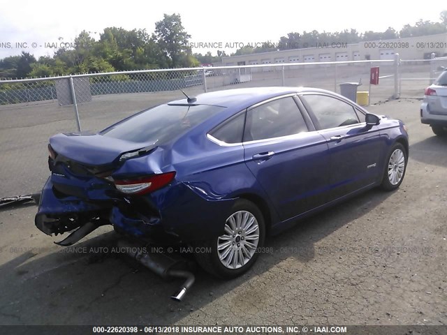 3FA6P0LU3GR288262 - 2016 FORD FUSION SE HYBRID BLUE photo 4