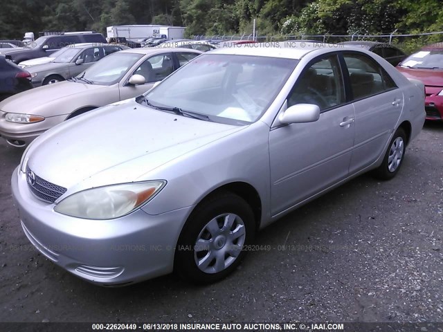 4T1BE32K43U194938 - 2003 TOYOTA CAMRY LE/XLE/SE 银色 照片 2