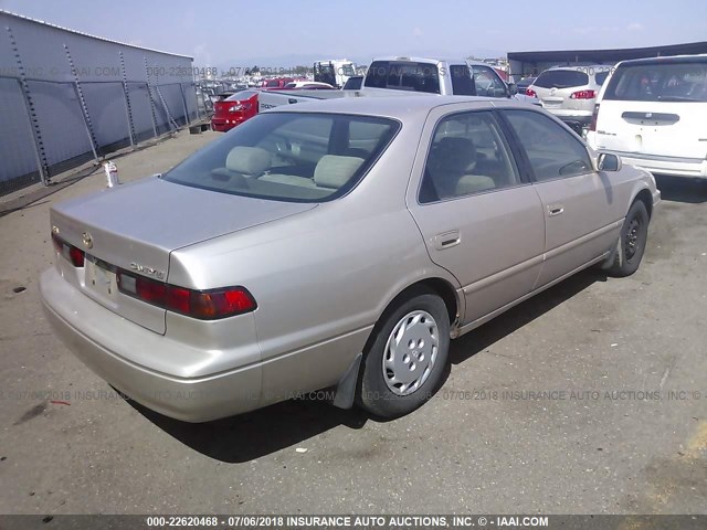 4T1BG22K9WU237906 - 1998 TOYOTA CAMRY CE/LE/XLE 棕色 照片 4