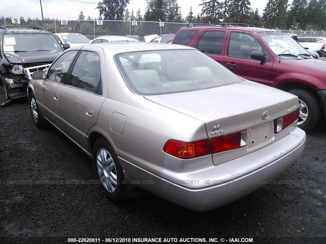 4T1BG28K51U829304 - 2001 TOYOTA CAMRY CE/LE/XLE GOLD photo 3