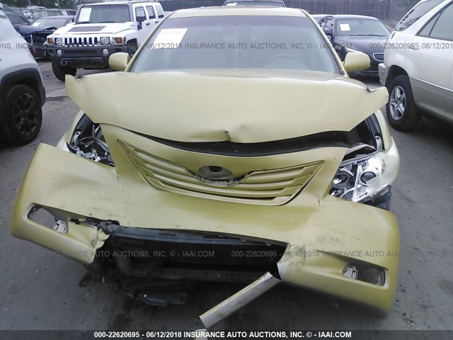 4T1BK46K77U052629 - 2007 TOYOTA CAMRY NEW GENERAT LE/XLE/SE GOLD photo 6
