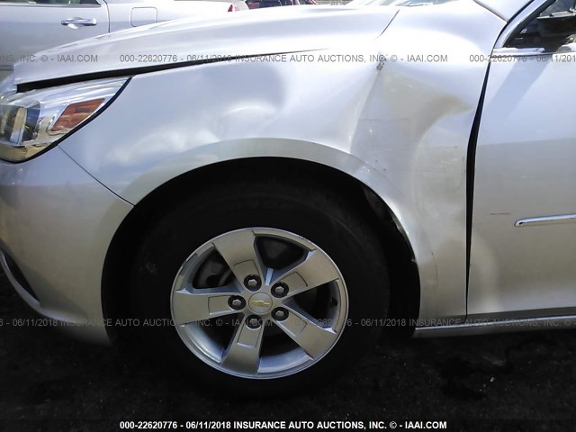 1G11A5SL5FF240536 - 2015 CHEVROLET MALIBU LS 银色 照片 6
