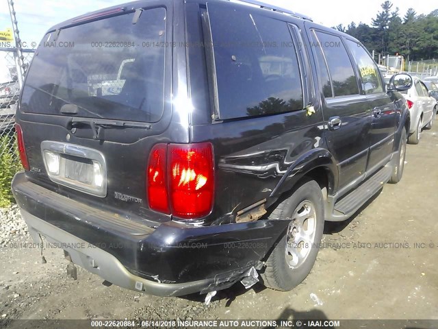 5LMFU28R52LJ09643 - 2002 LINCOLN NAVIGATOR BLACK photo 4