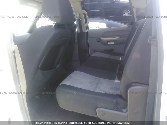 3GCEC13C08G247986 - 2008 CHEVROLET SILVERADO C1500 WHITE photo 8